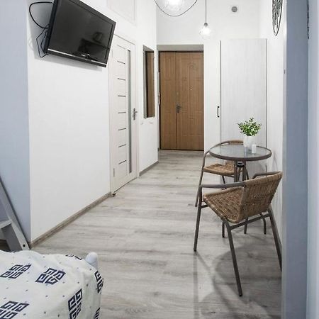 Дворівнева Квартира В Центрі Міста Lviv Ngoại thất bức ảnh